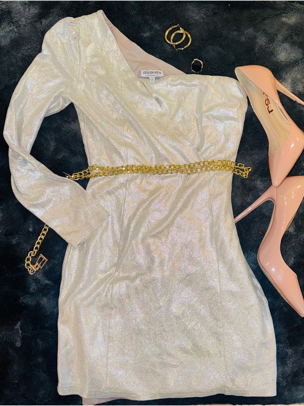 Fashion Nova One-Shoulder Metallic Ivory Mini Dress - Forever 21 heels SIZE 7